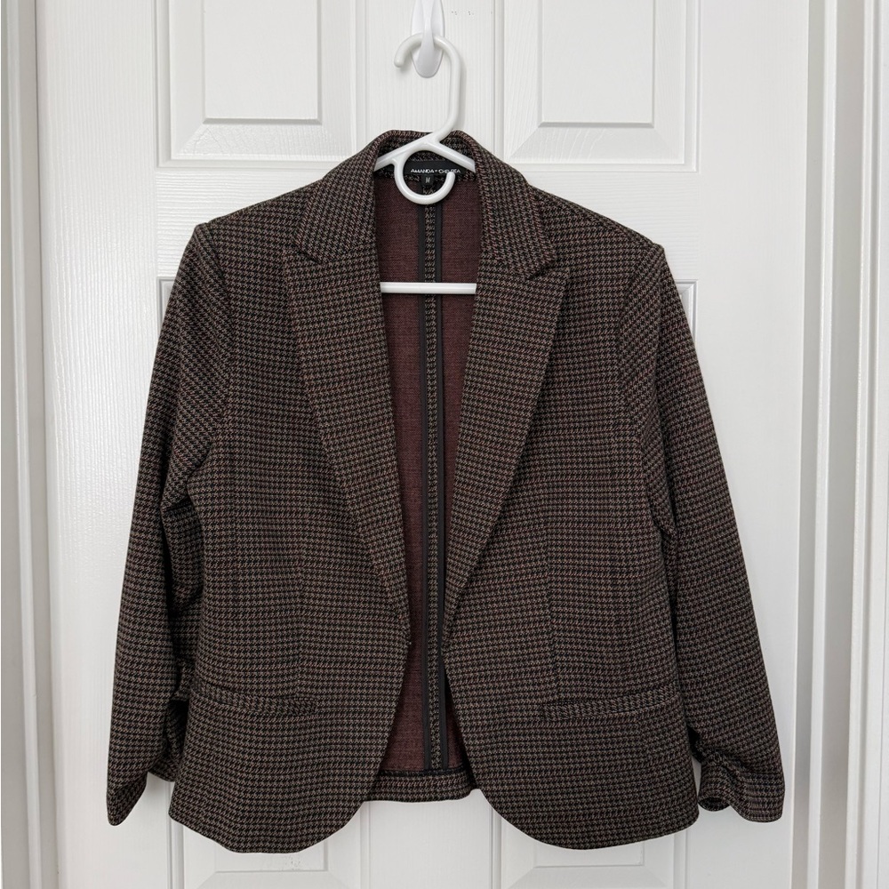 Classic Brown Houndstooth Blazer
